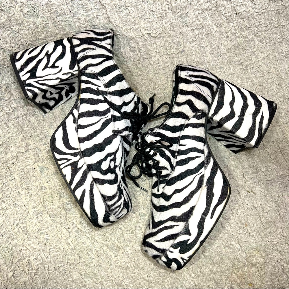 FUNTASMA Men’s XL (US 14) Zebra Black White Chunky Heels Platform Lace Up Oxford